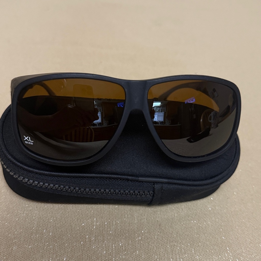 Cocoons Aviator (XL) Black Polarized Amber for over flex2fit - Picture 2 of 8